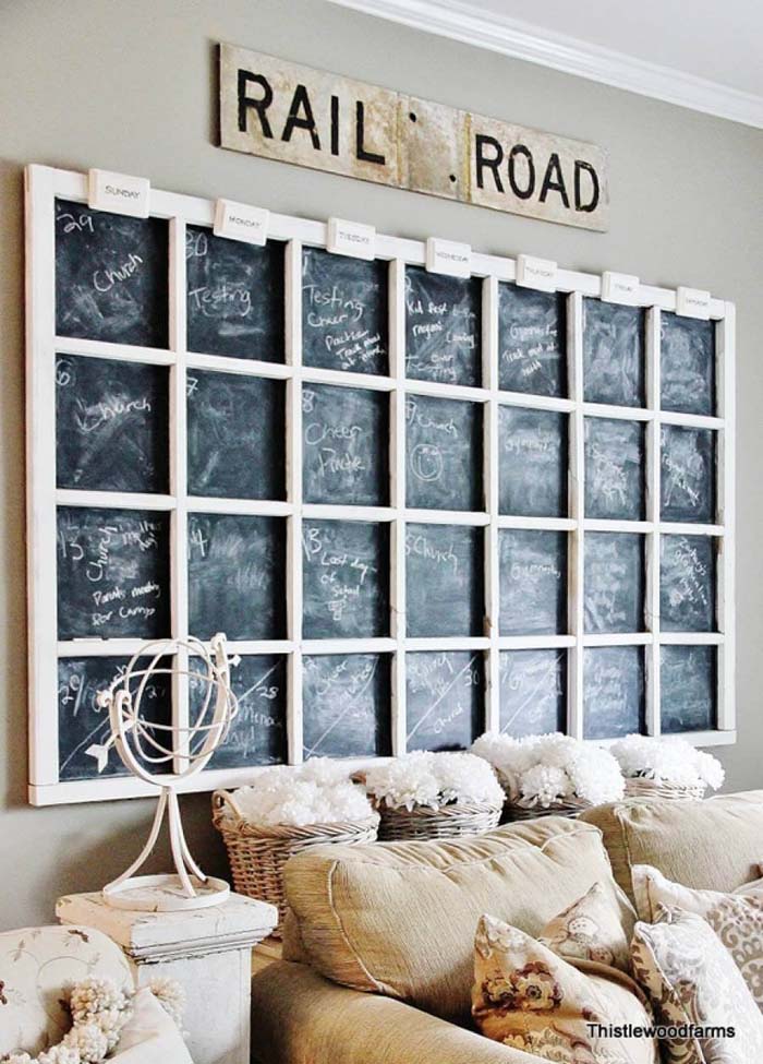 Chalkboard Family Schedule Grid on the Wall #rustic #livingroom #walldecor #decorhomeideas