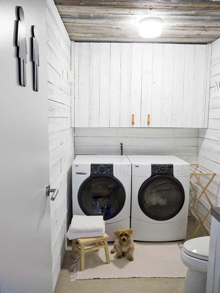 Contemporary Cabin Restroom Laundry Room #laundryroom #small  #design #decorhomeideas