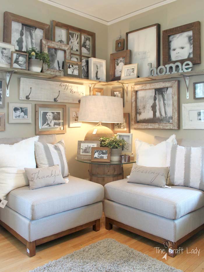 Corner Shelf Full of Family Photos #rustic #livingroom #walldecor #decorhomeideas