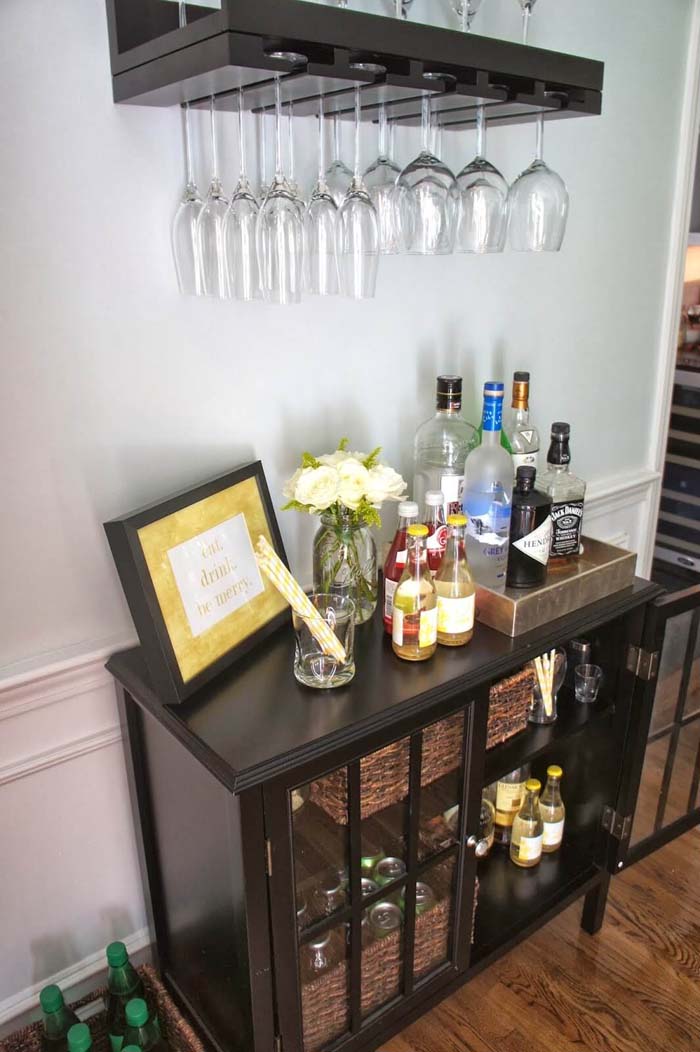 Dining Room Storage Ideas for Wine Lovers #diningroom #storage #decorhomeideas