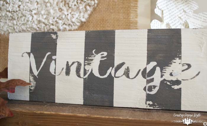 DIY Wood Signs #diy #pallet #sign #decorhomeideas