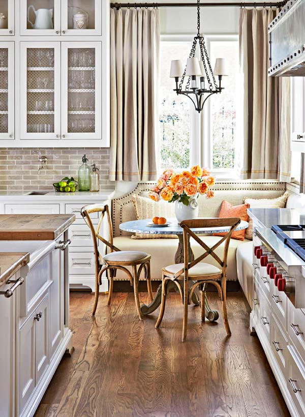 Elegant Upholstered Bench with Nailhead Trim #kitchen #bench #decorhomeideas