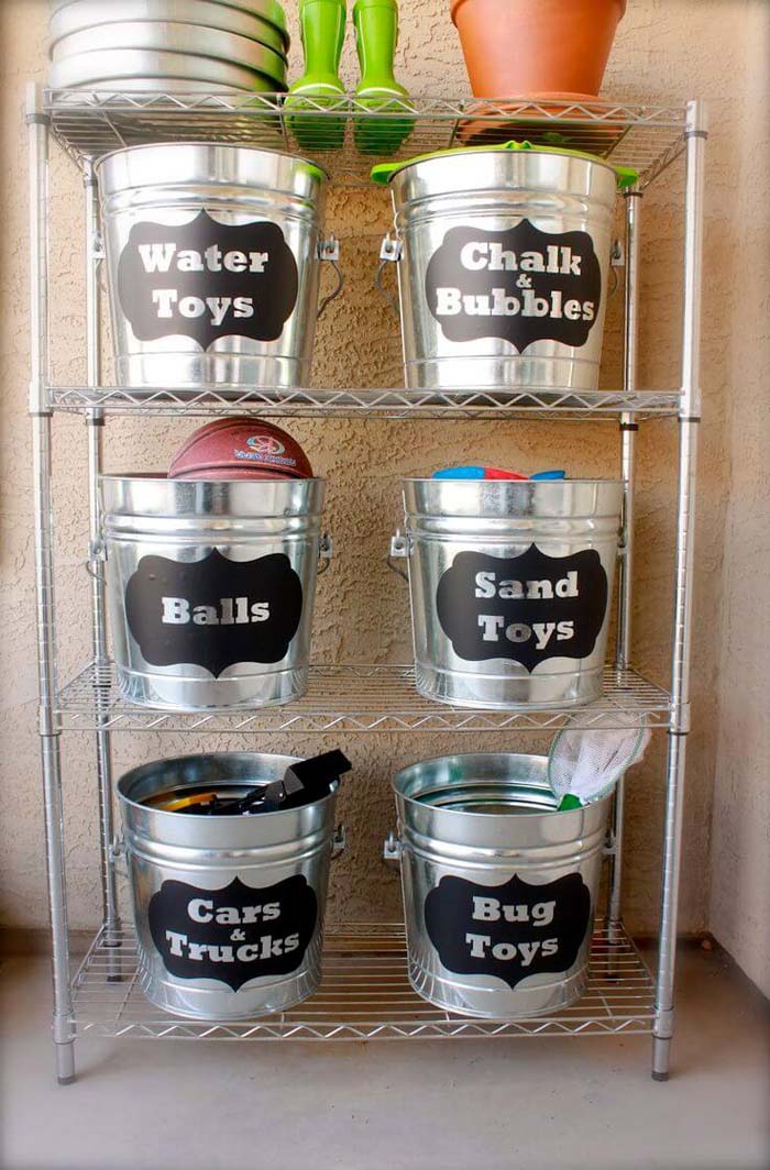 Fun Kids’ Labeled Bucket Stash Rack #garage #organization #declutter #decorhomeideas