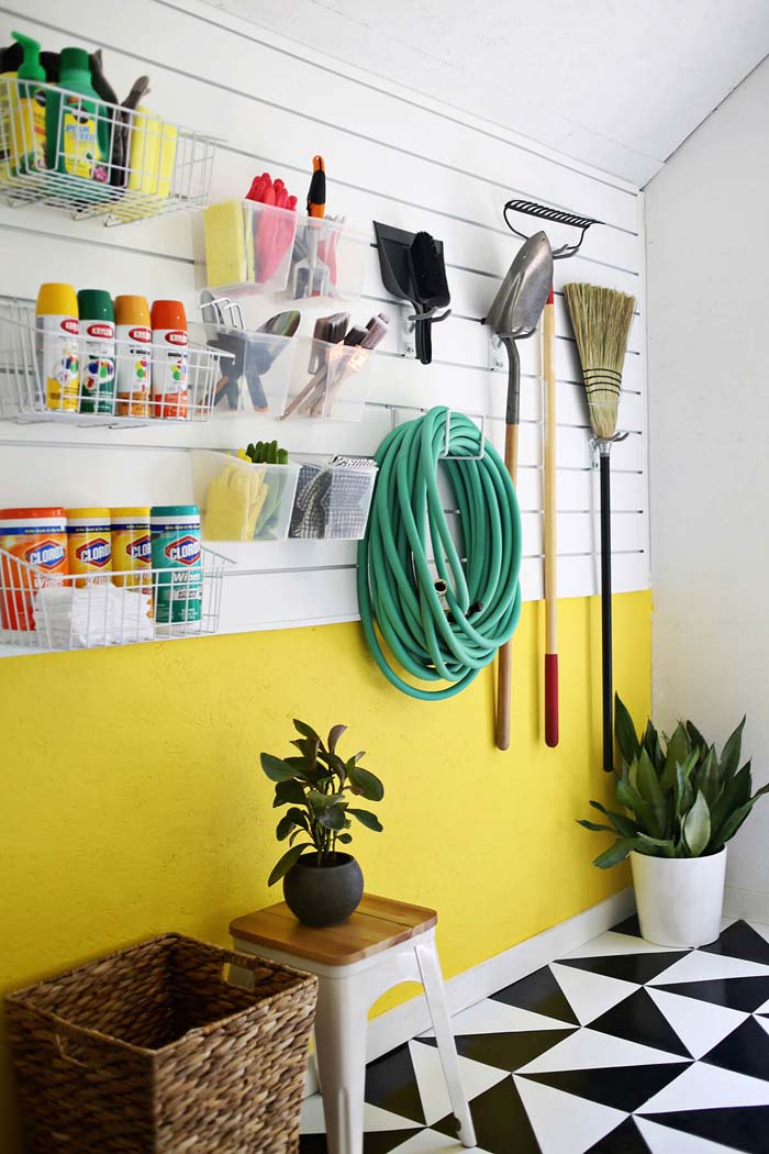 Give Your Garage Some Mod Personality #garage #organization #declutter #decorhomeideas