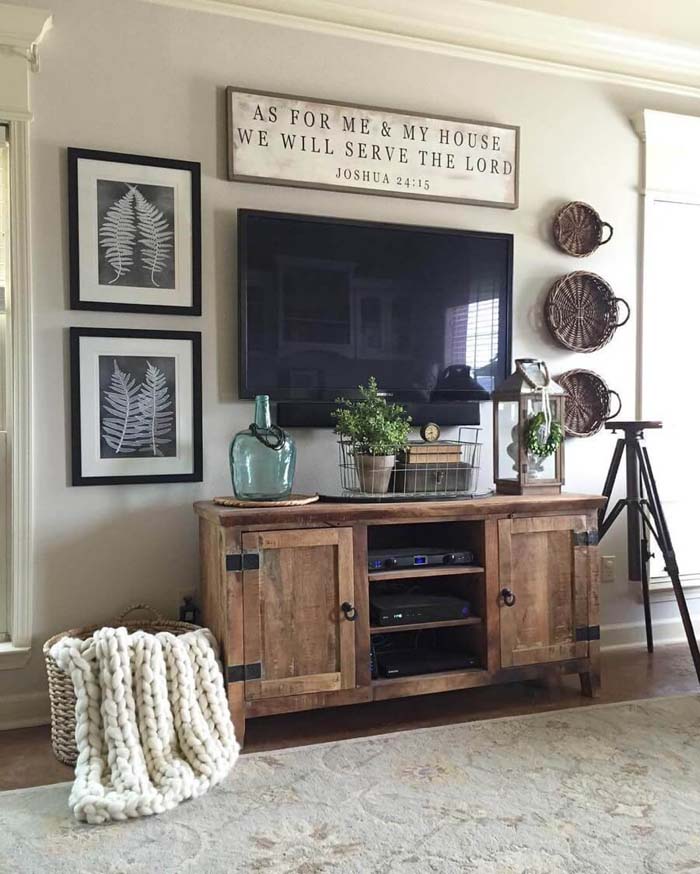 Inspirational Sign with Ferns and Baskets #rustic #livingroom #walldecor #decorhomeideas