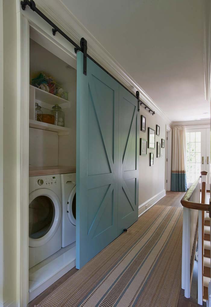 Laundry Pocket Turned Accent Wall #laundryroom #small  #design #decorhomeideas