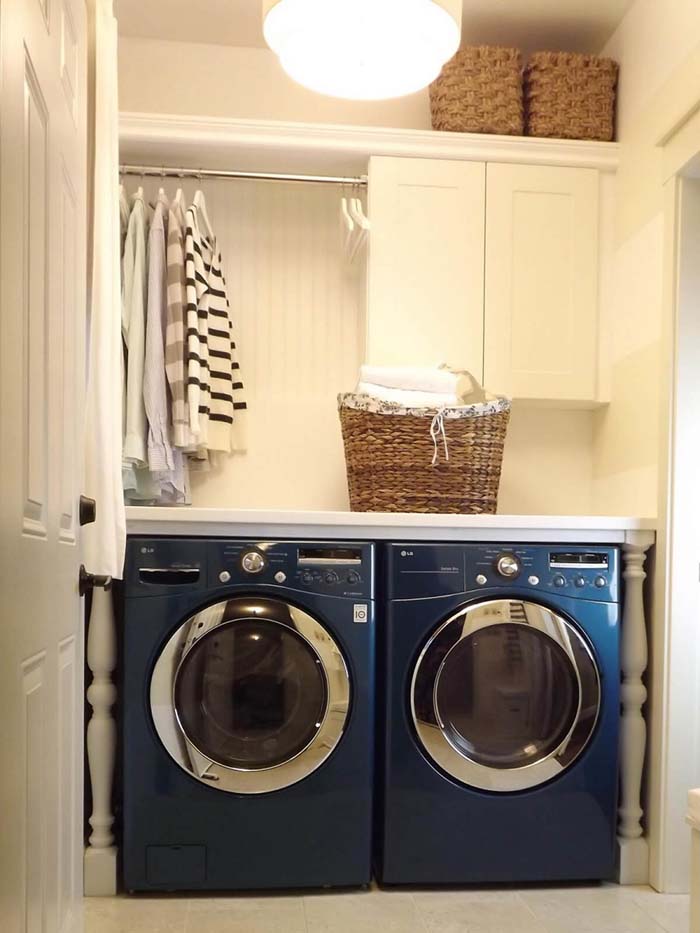 Make Specialty Colors Pop Laundry Room #laundryroom #small  #design #decorhomeideas