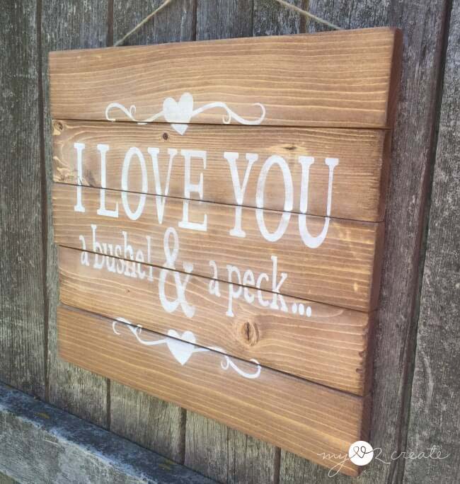 Make Your Own Pallet Sign #diy #pallet #sign #decorhomeideas