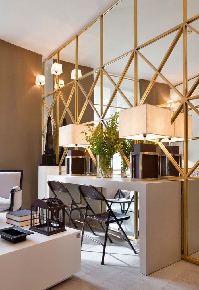 Modern Gold Geodesic Mirror Wall #mirror #decoration #decorhomeideas