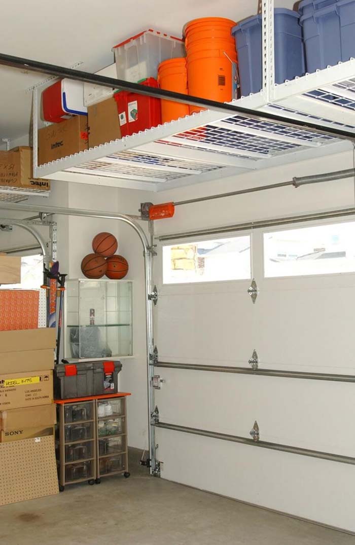 Ingenious Over-the-Door Shelving Unit #garage #organization #declutter #decorhomeideas