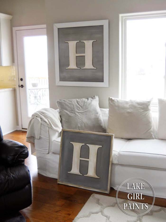 Oversized Initial Letter on Canvas #rustic #livingroom #walldecor #decorhomeideas