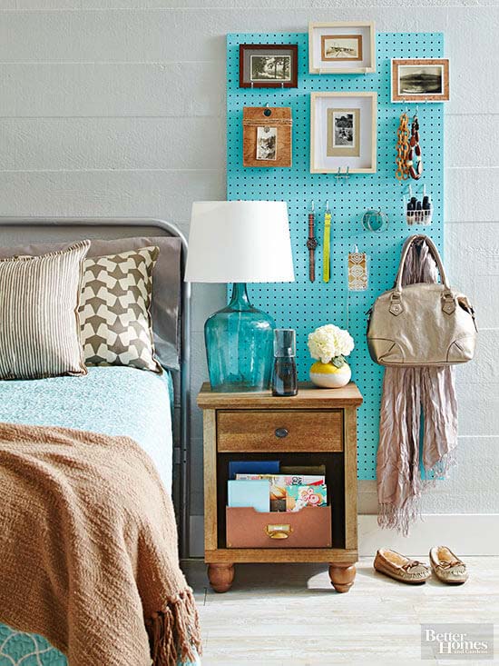 Pin Board Accessory Organizer #bedroom #storage #organization #decorhomeideas