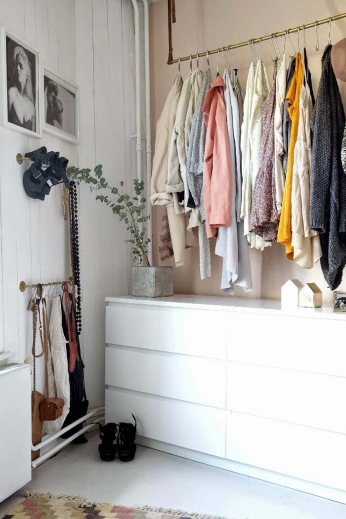 Railing Above Dresser To Hang Clothing #bedroom #storage #organization #decorhomeideas