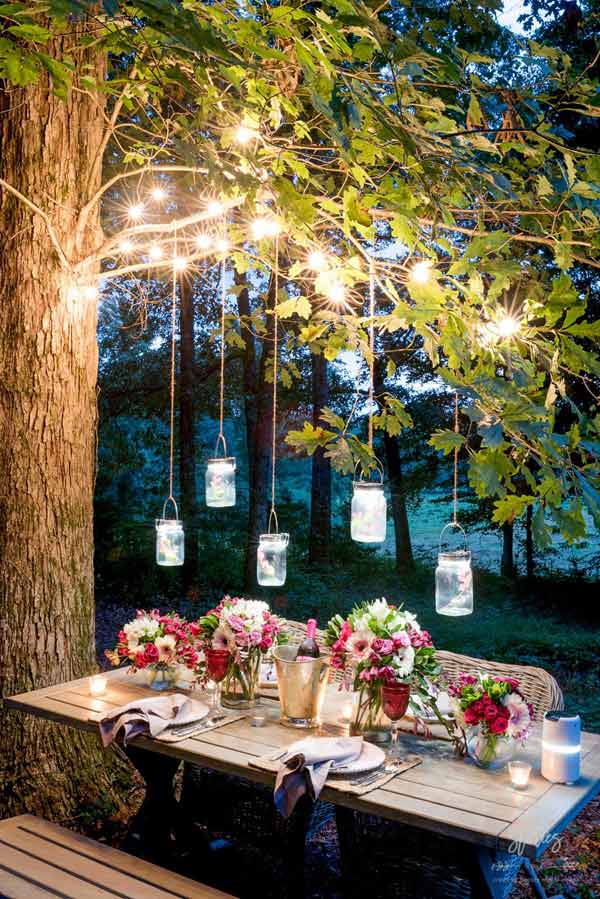 Romantic String Lights and Hanging Jars #stringlight #garden #yard #decorhomeideas