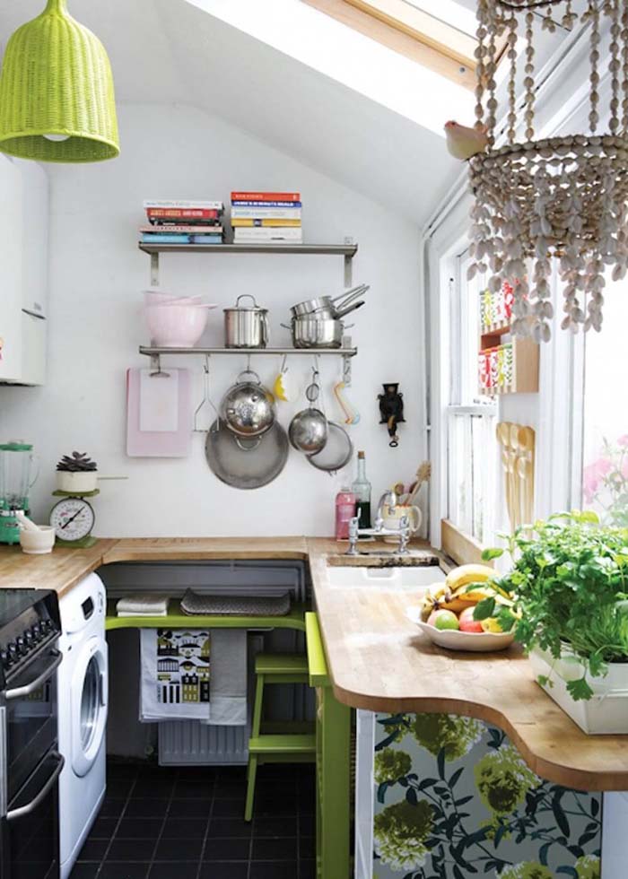 Small Kitchen Design Idea with Open Shelves #small #kitchen #design #decorhomeideas