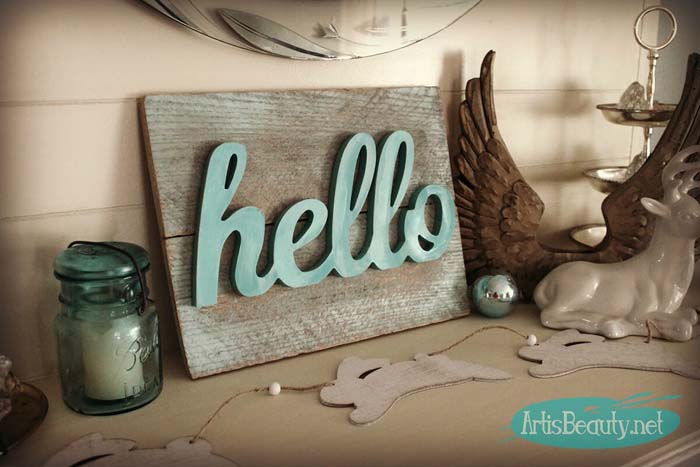 Super Easy HELLO Spring Pallet Art #diy #pallet #sign #decorhomeideas