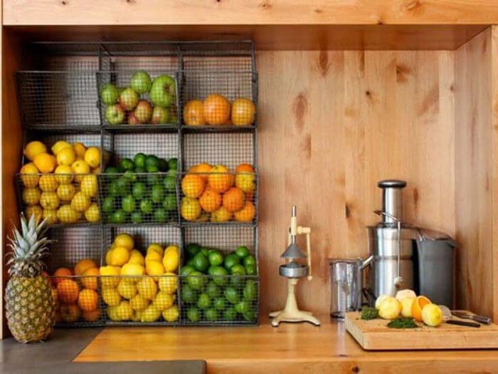 Sweet and Tidy Fruit Juicing Station #dollarstore #storage #organization #decorhomeideas