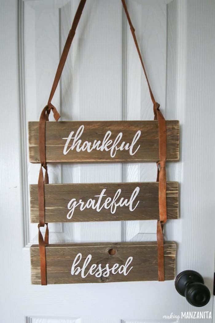 Thankful Grateful Blessed Pallet Wood Sign #diy #pallet #sign #decorhomeideas