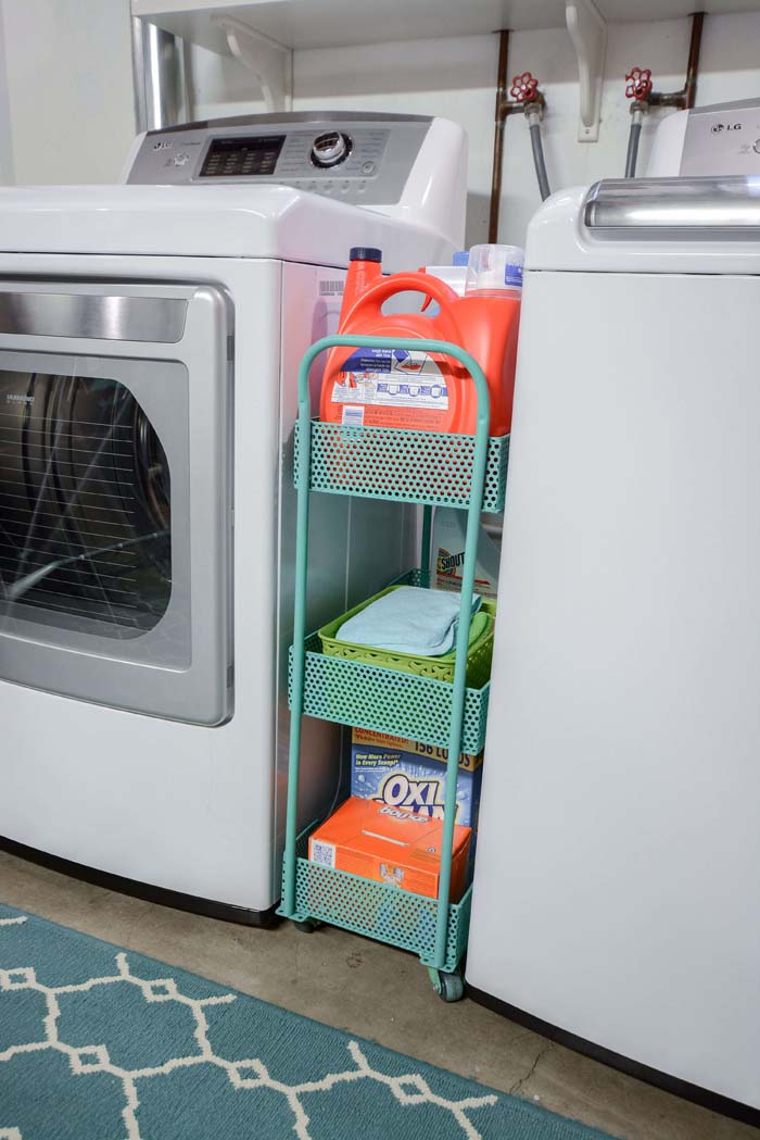 Tuck Away a Laundry Caddy #spacesaving #storage #organization #decorhomeideas