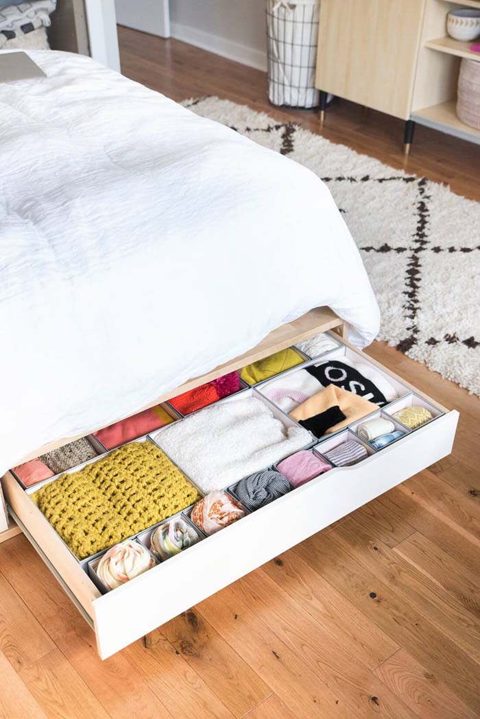 Under The Bed Pull Out Drawers #bedroom #storage #organization #decorhomeideas
