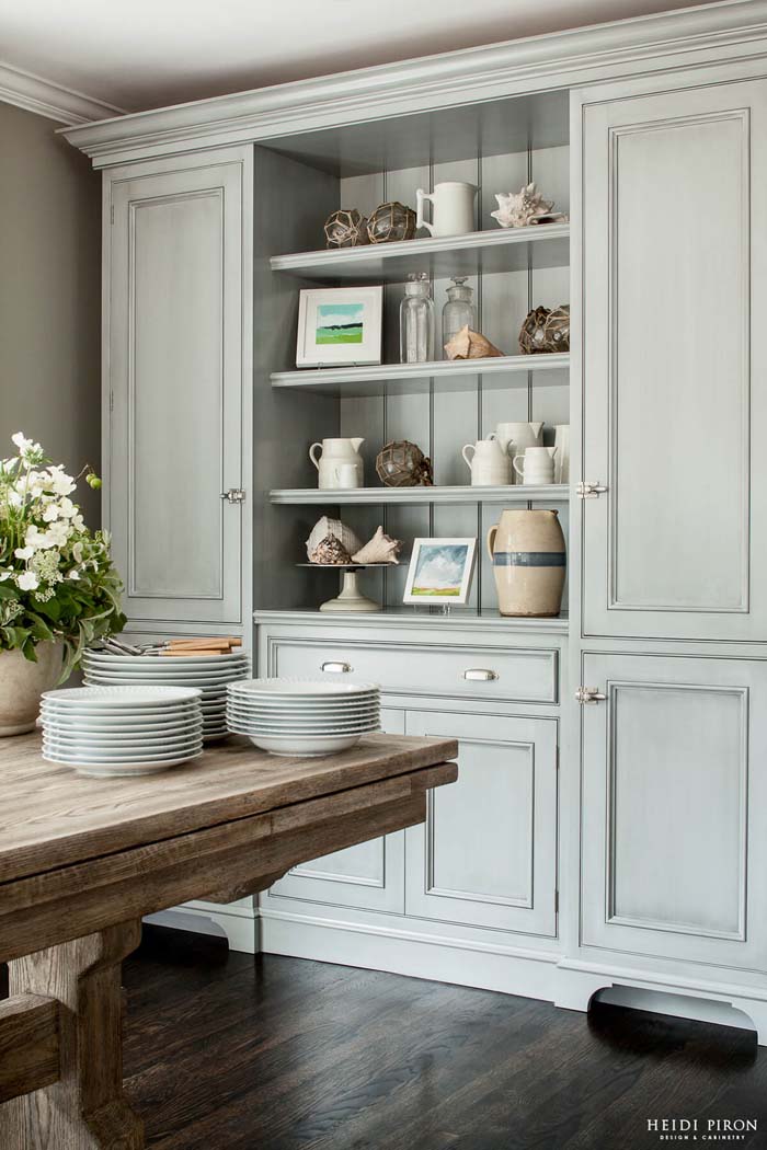 Washed Out New England Cottage Storage #diningroom #storage #decorhomeideas