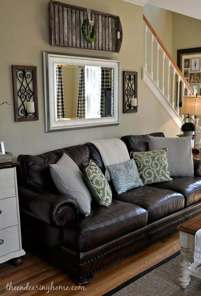 Wide Mirror Sconces and Basket with Wreath #rustic #livingroom #walldecor #decorhomeideas