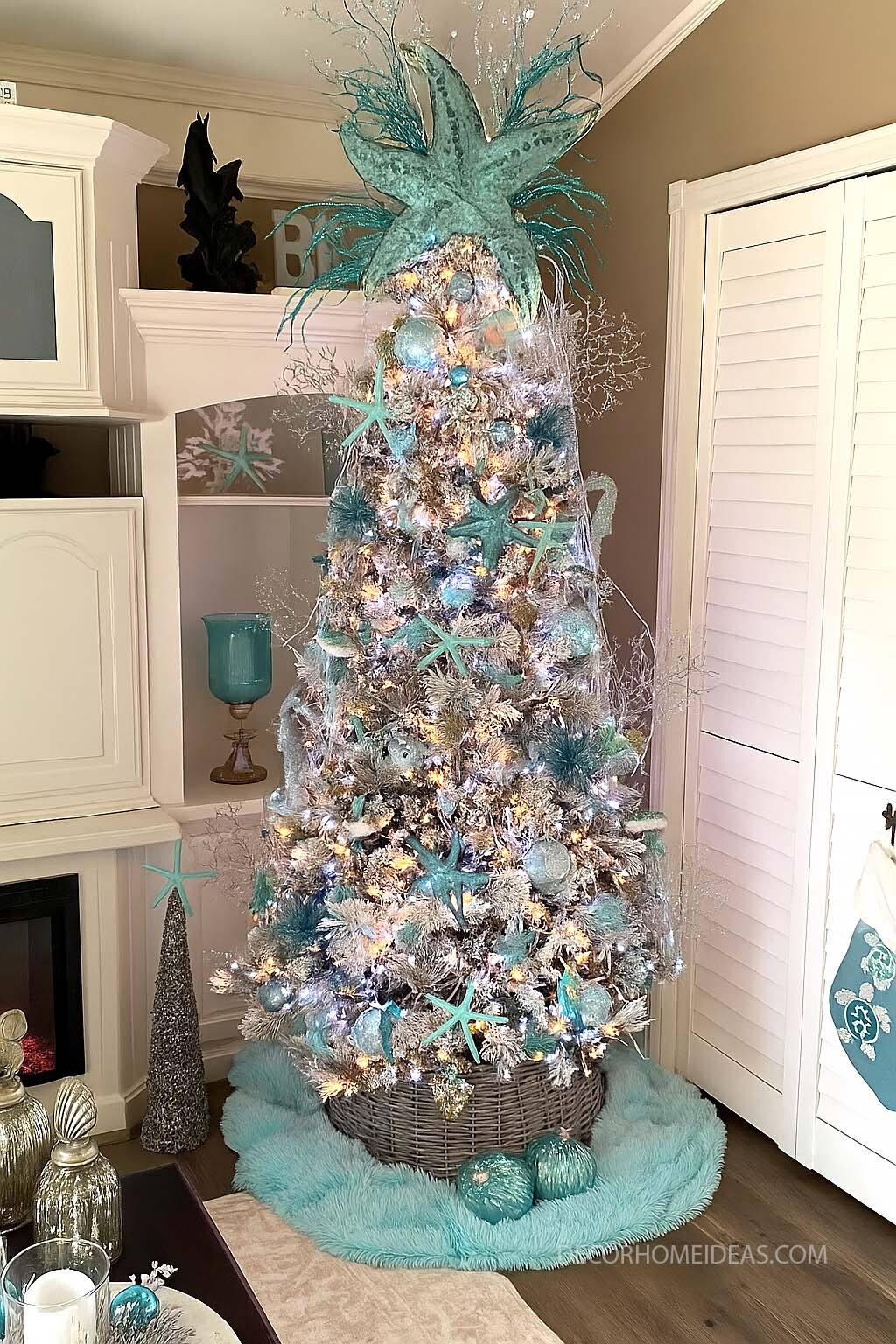 Coastal Christmas Tree Decor with Starfish Topper and Ocean Blue Ornaments