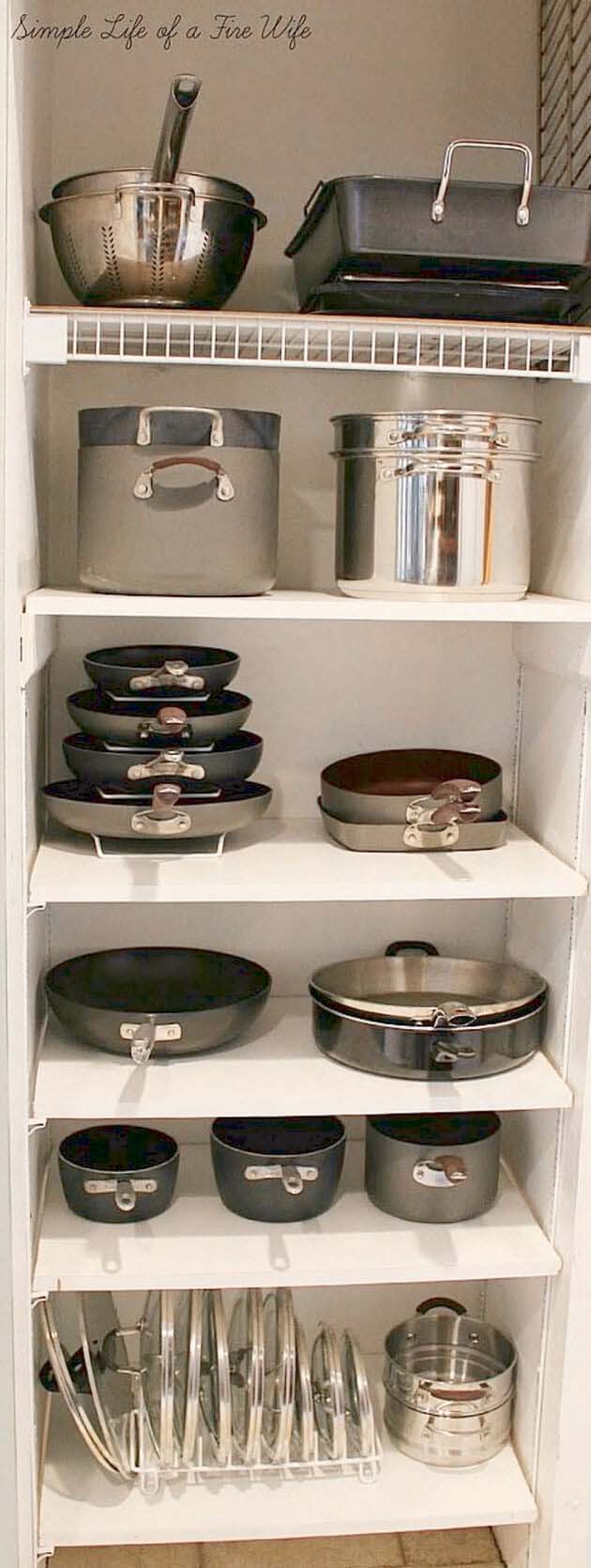 A Storage Cabinet for Pots and Pans #smallkitchen #storage #organization #decorhomeideas