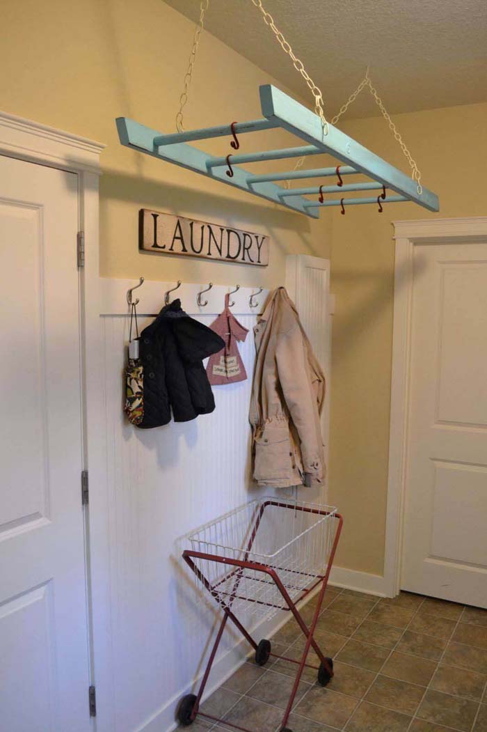 Clever Ceiling Mounted Coat Rack #diy #ladder #repurpose #decorhomeideas