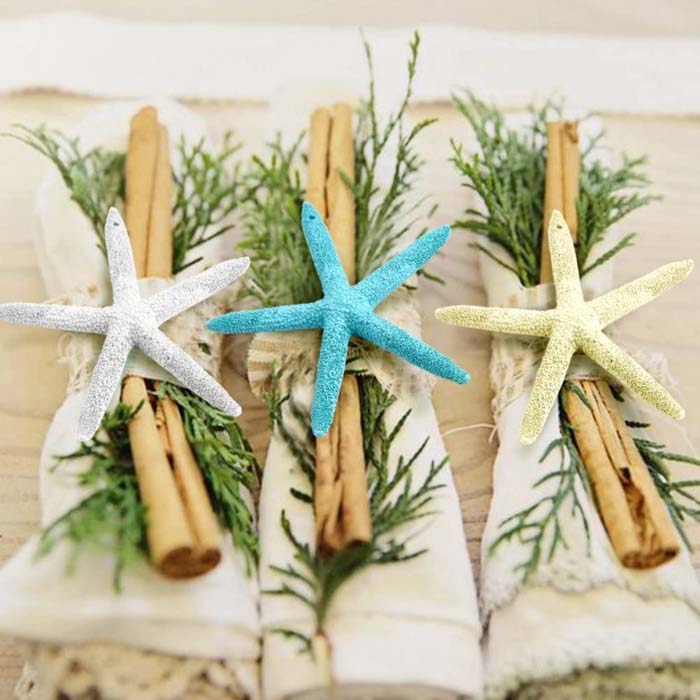 Coastal Christmas Napkins #diy #coastal #christmas #decorhomeideas