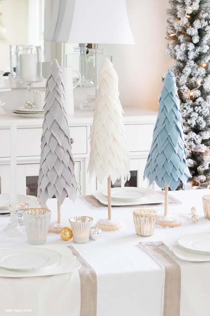 Fleece Cone Christmas Trees #Christmas #tree #crafts #decorhomeideas