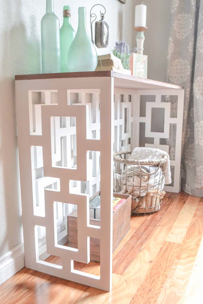 Fretwork Console #diy #wood #crafts #decorhomeideas