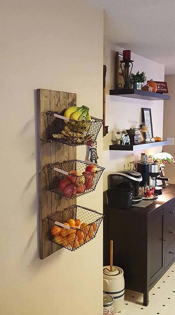 Fruit Baskets Hanging from the Wall #smallkitchen #storage #organization #decorhomeideas