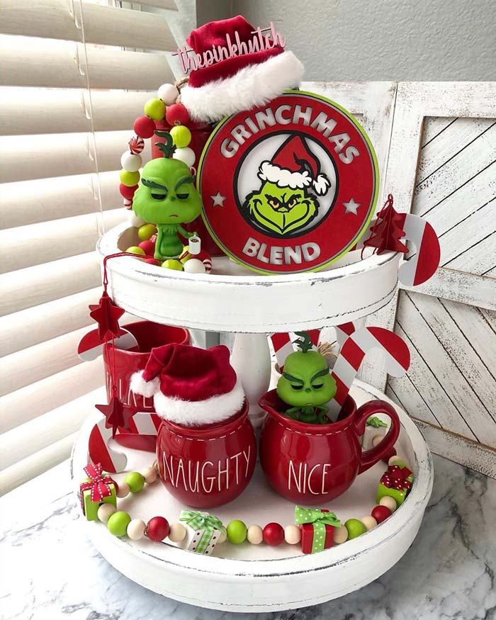 Grinch Tiered Tray Idea #tieredtray #Christmas #decorhomeideas