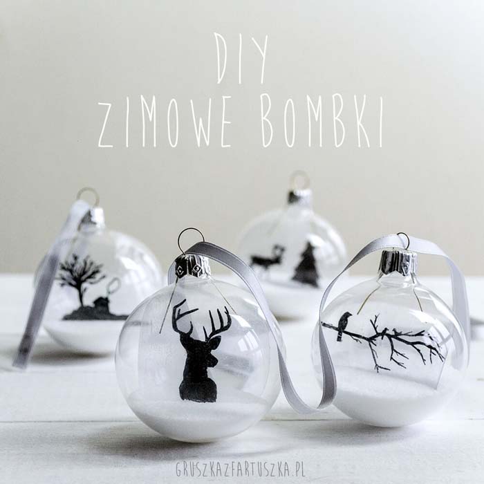 Hand Stenciled Winter Baubles #Christmas #dollarstore #diy #decorhomeideas