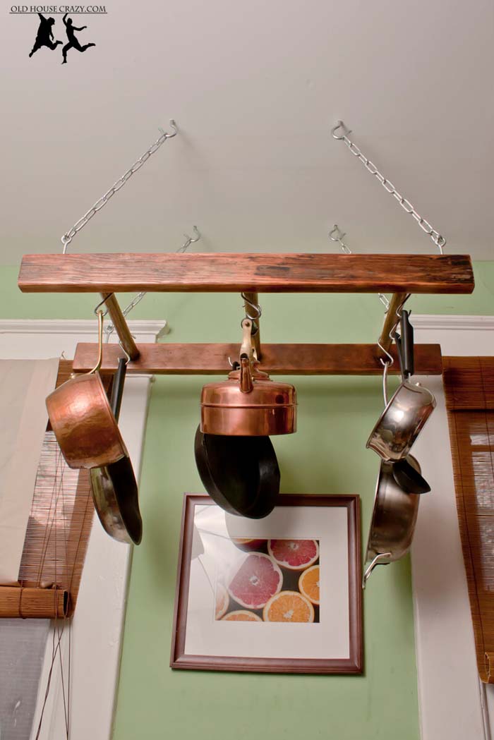 Handsome and Handy Repurposed Pot Rack #diy #ladder #repurpose #decorhomeideas