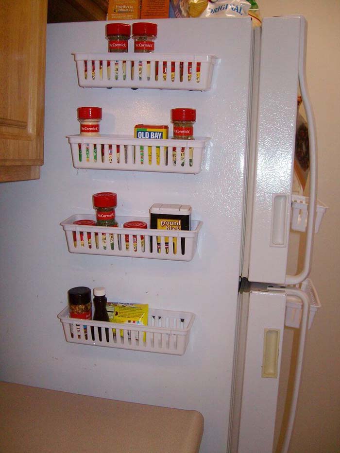 Magnetic Spice Rack for Refrigerator #smallkitchen #storage #organization #decorhomeideas