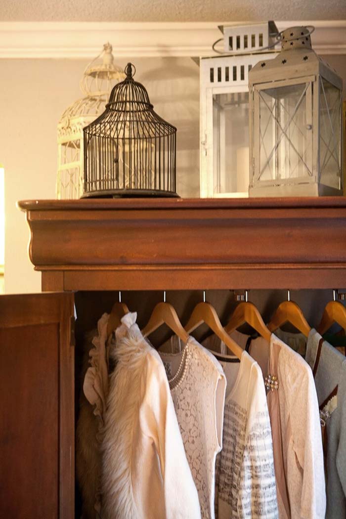 Old-fashioned Lantern Display #bedroom #vintage #decor #decorhomeideas