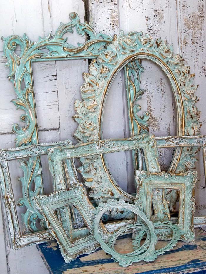 Ornate Picture Frames With Chalk-paint Patina #bedroom #vintage #decor #decorhomeideas