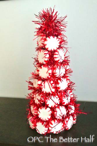 Peppermint Christmas Tree #Christmas #tree #crafts #decorhomeideas