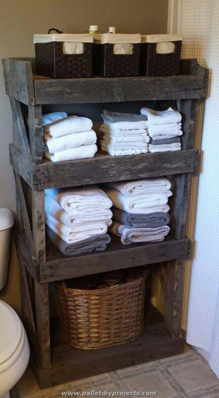 Railway Crate Repurposed Shelving Unit #bathroom #towel #storage #decorhomeideas