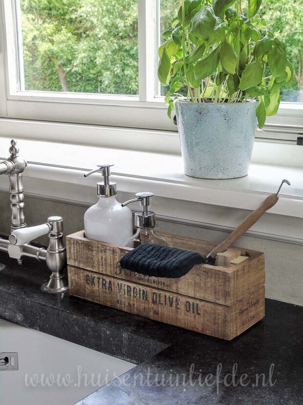 Reclaimed Wooden Box for Soaps #kitchen #countertop #organization #decorhomeideas