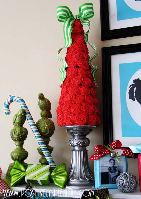 Rolled Rosette Christmas Tree #Christmas #tree #crafts #decorhomeideas