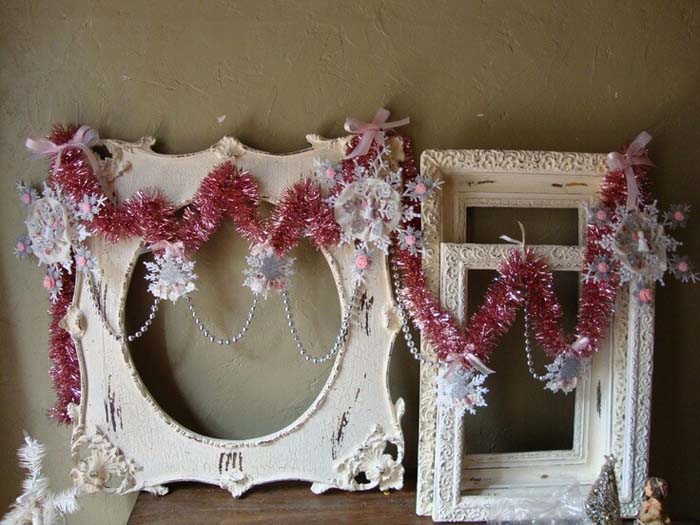 Shabby Chic Pink Tinsel Garland #Christmas #tinsel #diy #decorhomeideas