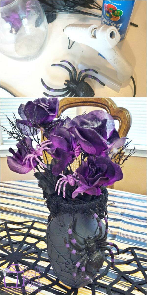 Spider Vase #Halloween #Dollarstore #crafts #decorhomeideas