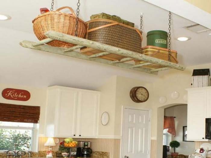 Storage Ladder that Dangles from the Ceiling #smallkitchen #storage #organization #decorhomeideas