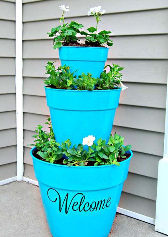 Tiered Front Door Flower Pot Welcome Decoration #flowerpot #frontdoor #frontporch #decorhomeideas