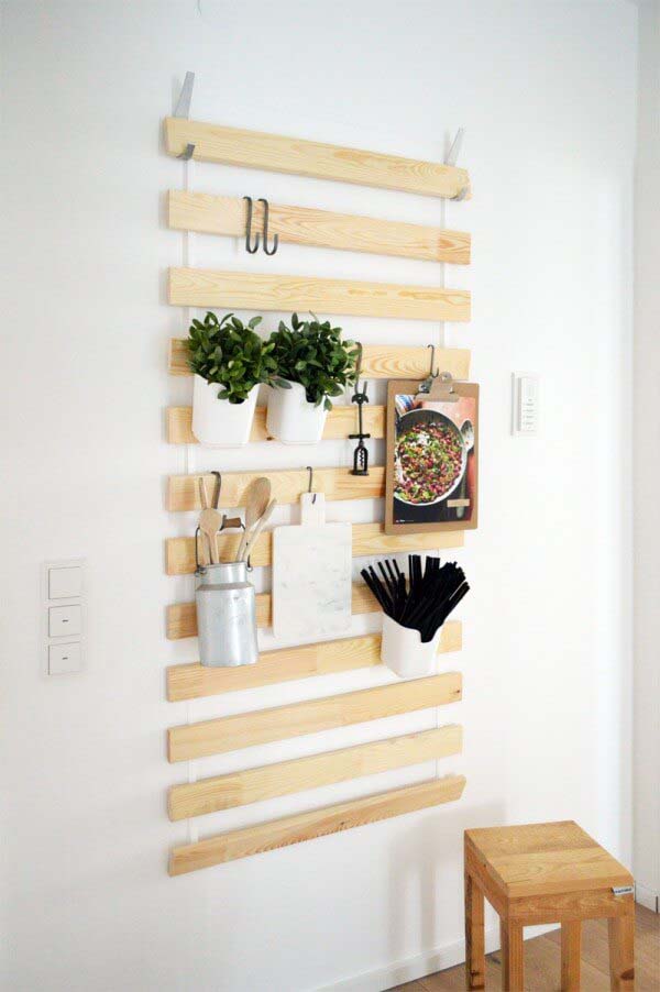 Turn A Bed Slat Into A Wall Hanger #smallkitchen #storage #organization #decorhomeideas