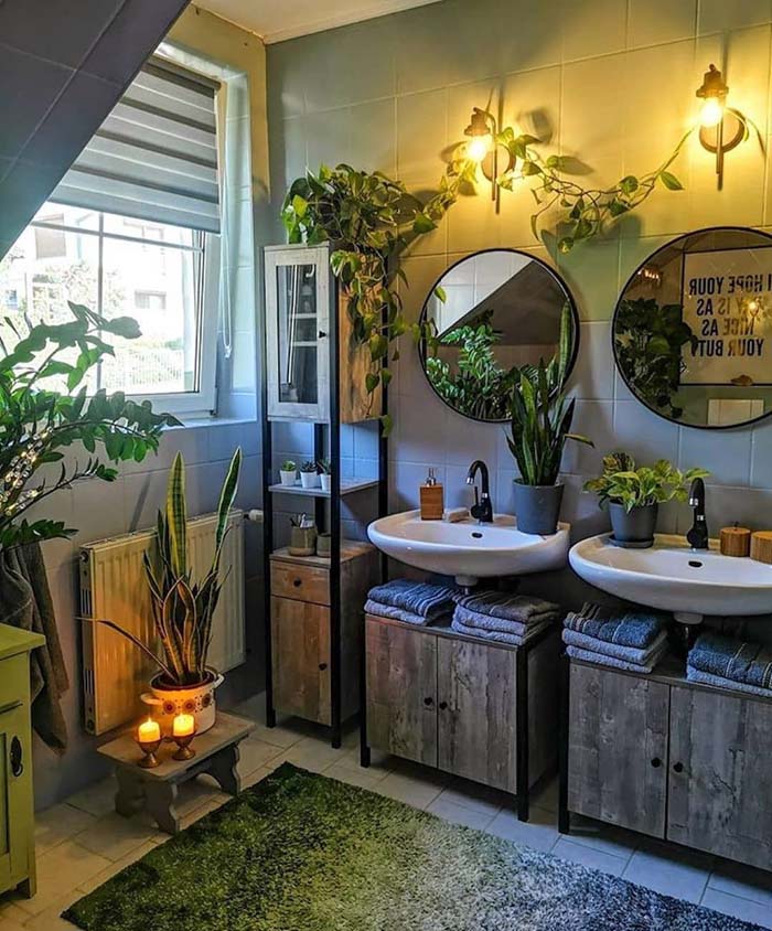 Vines as Wall Garland #plants #bathroom #hanging #decorhomeideas