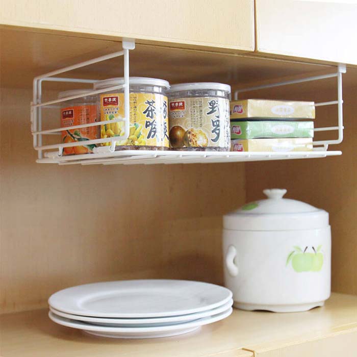 White Wire Hanging Shelf Under the Cabinets #kitchen #countertop #organization #decorhomeideas